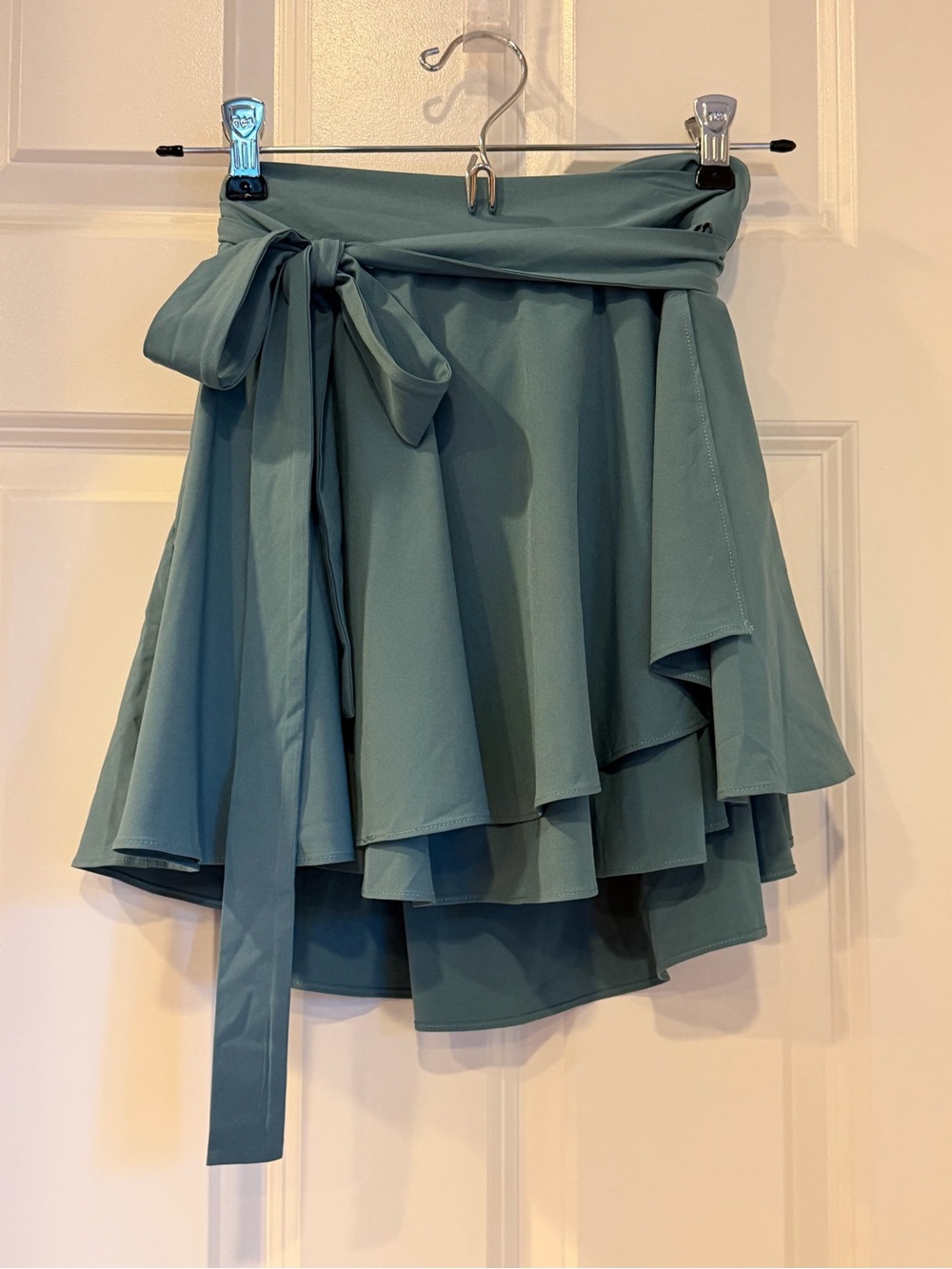 HALARA breezeful High Waisted Tie Side Mini Skirt, shorts, side pocket quick dry